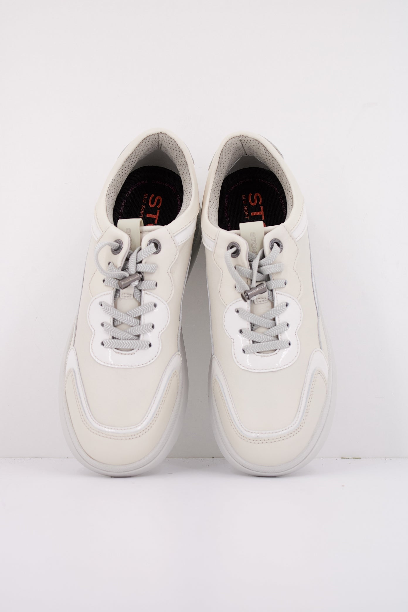 STONEFLY ROCHA NAPPA LTH/PATENT LTH en color BLANCO (3)