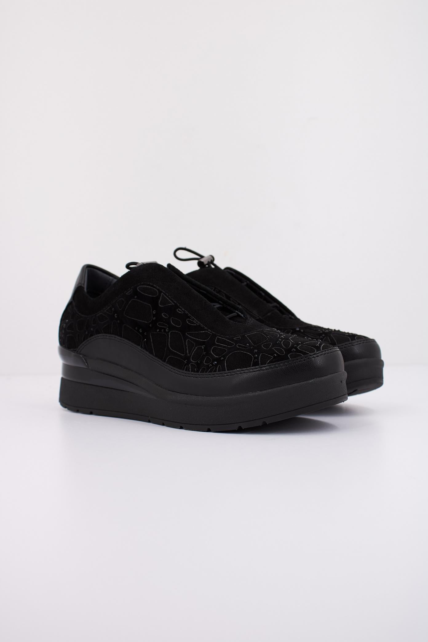 STONEFLY CREAM VELOUR/S NAPPA en color NEGRO (2)
