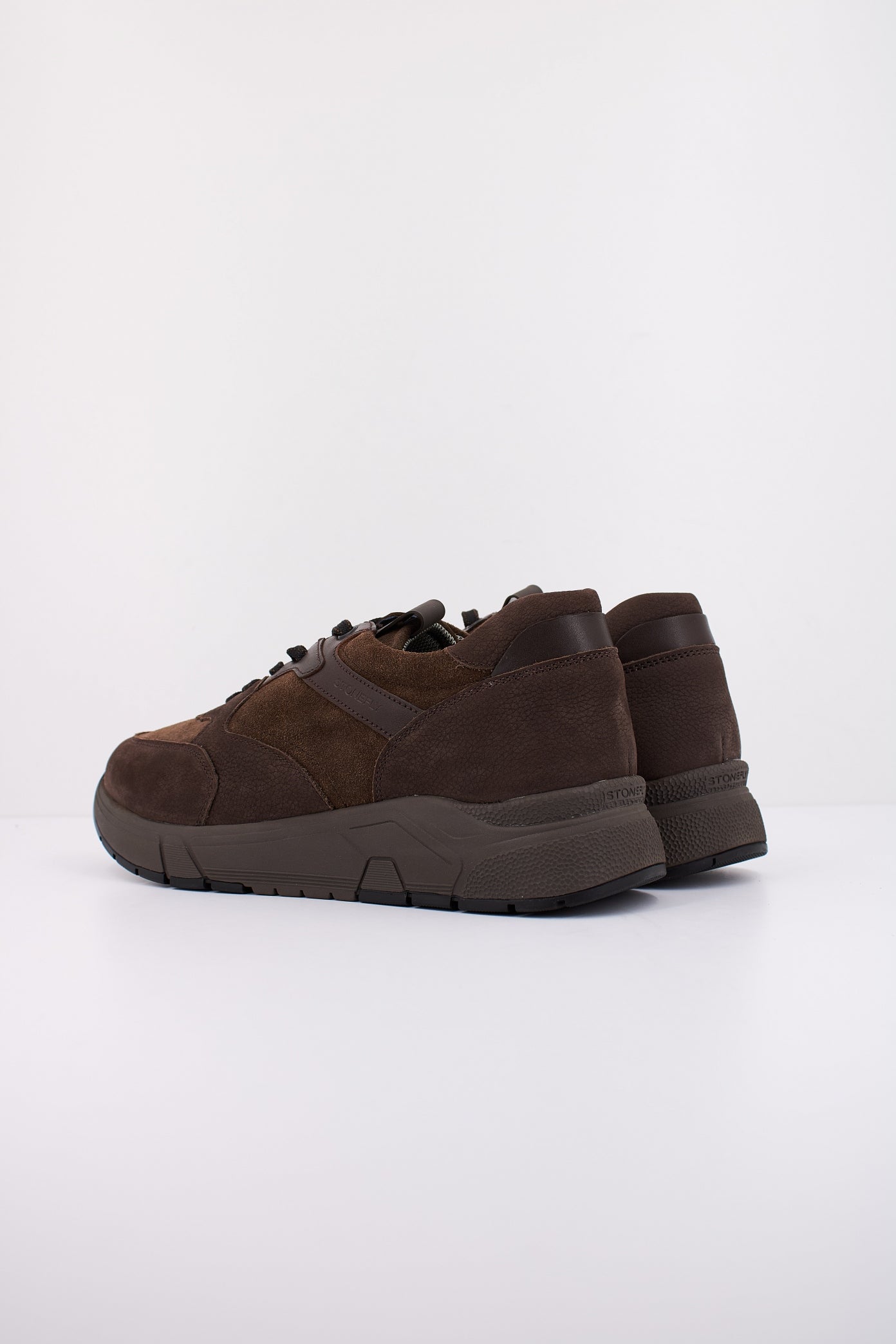 STONEFLY ACTION NABUK/VELOUR en color MARRON (4)