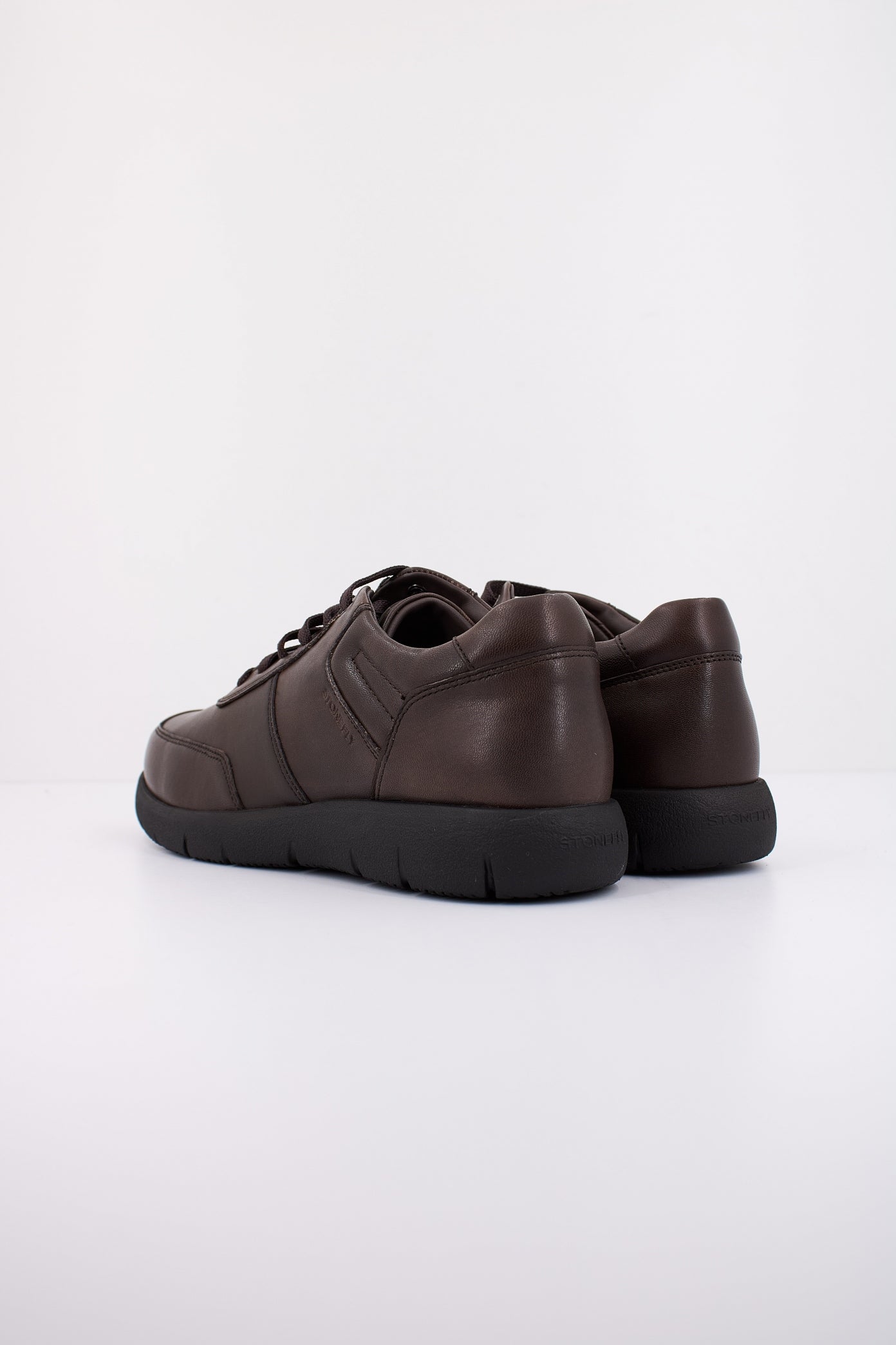 STONEFLY STREAM NAPPA LTH en color MARRON (4)