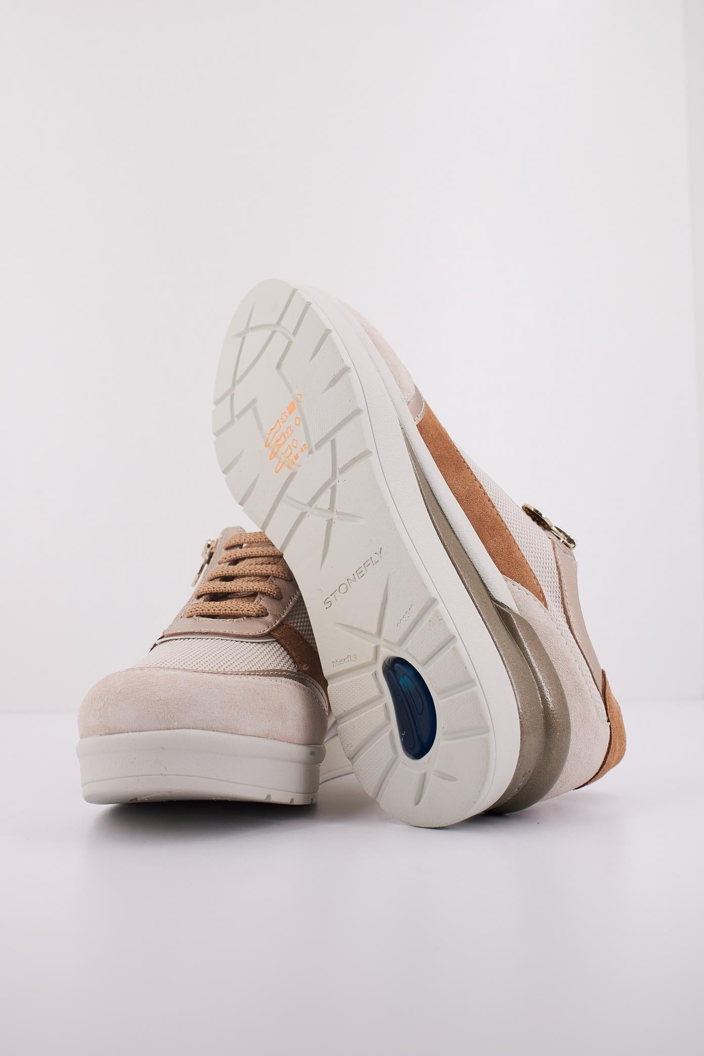STONEFLY CREAM VELOUR TEX en color MARRON (5)