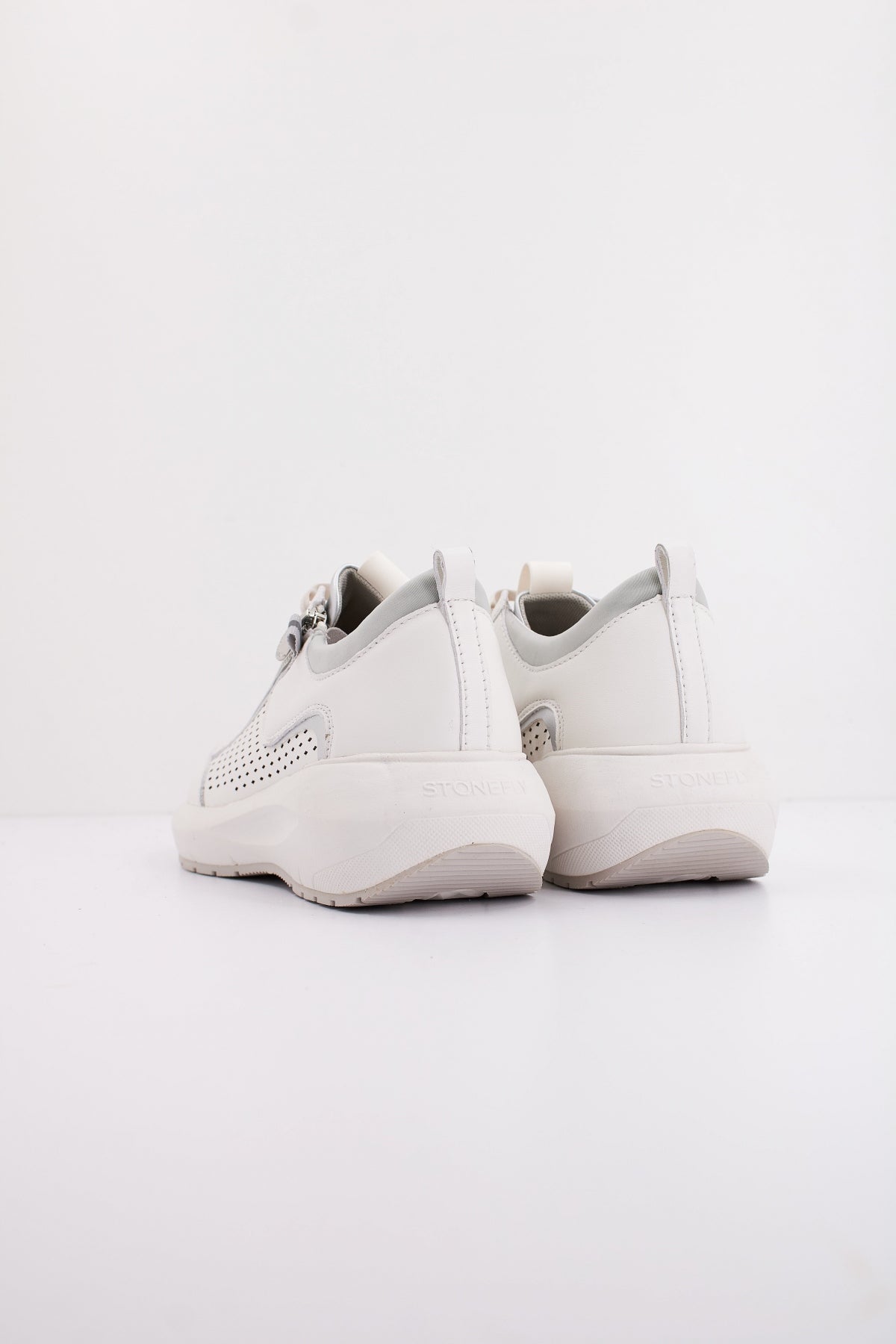 STONEFLY TWINS NAPPA LTH en color BLANCO (4)