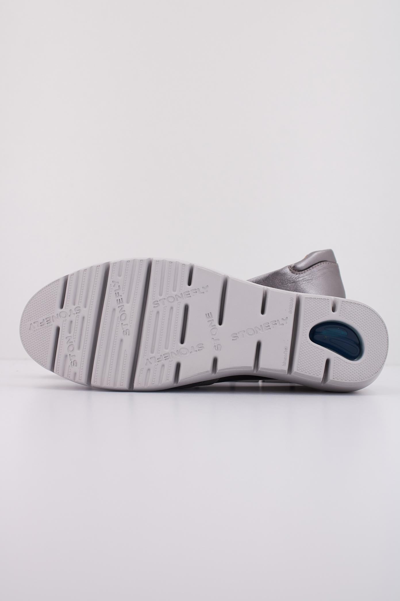 STONEFLY PLUME LAMINATED LTH en color PLATA (5)