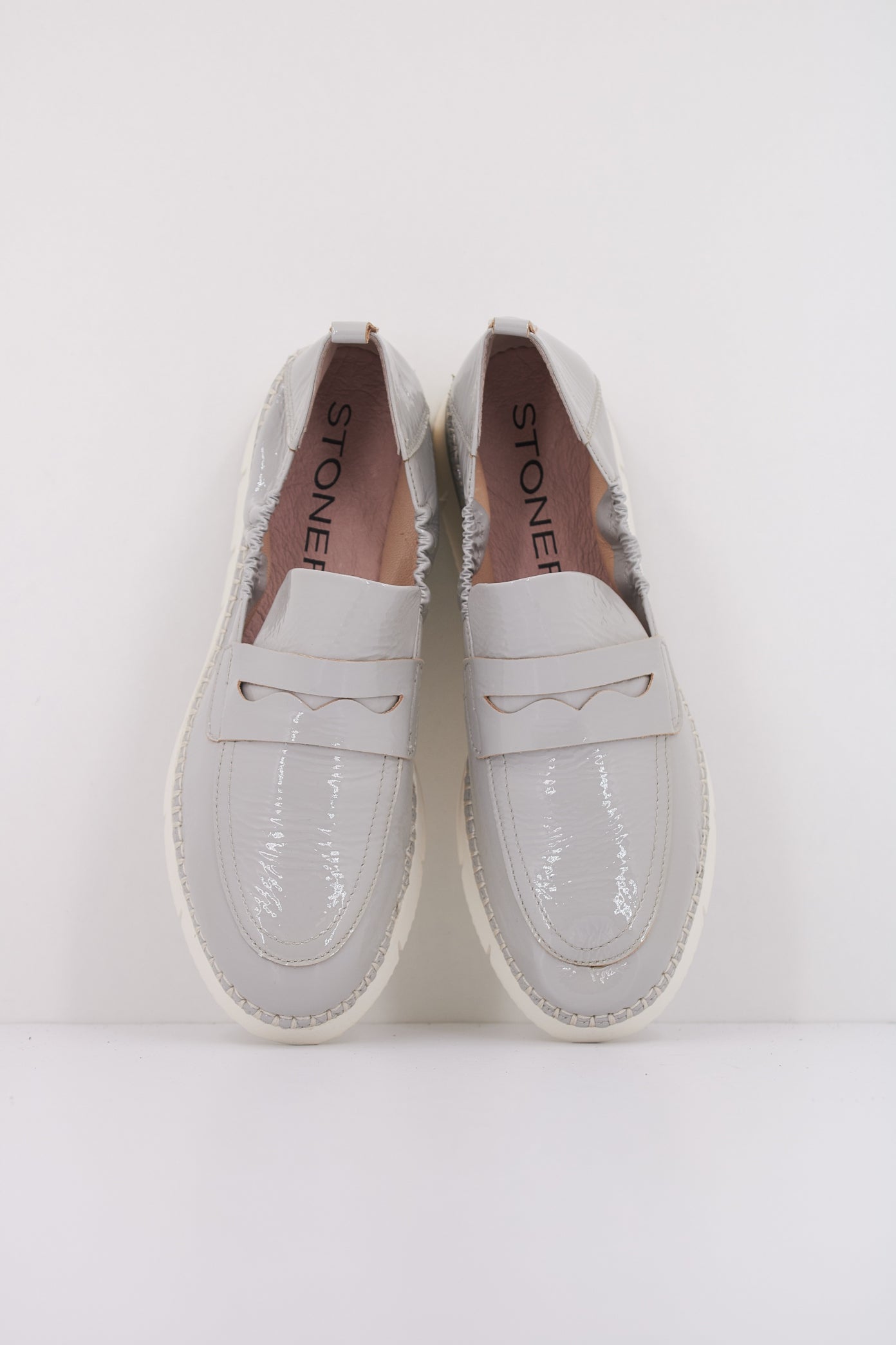 STONEFLY ELITTE LADY  NAPLACK en color GRIS  (2)