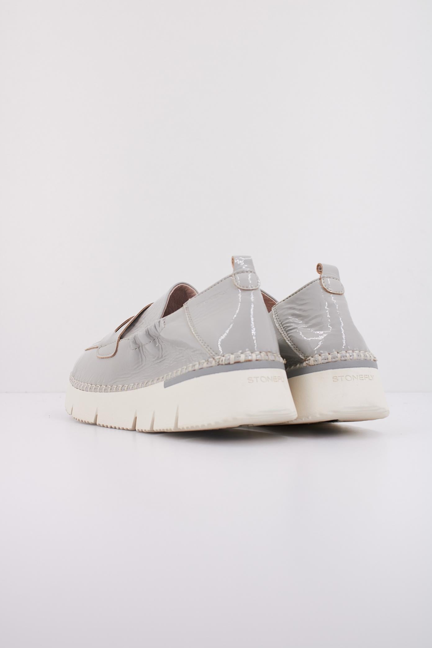 STONEFLY ELITTE LADY NAPLACK en color GRIS (3)