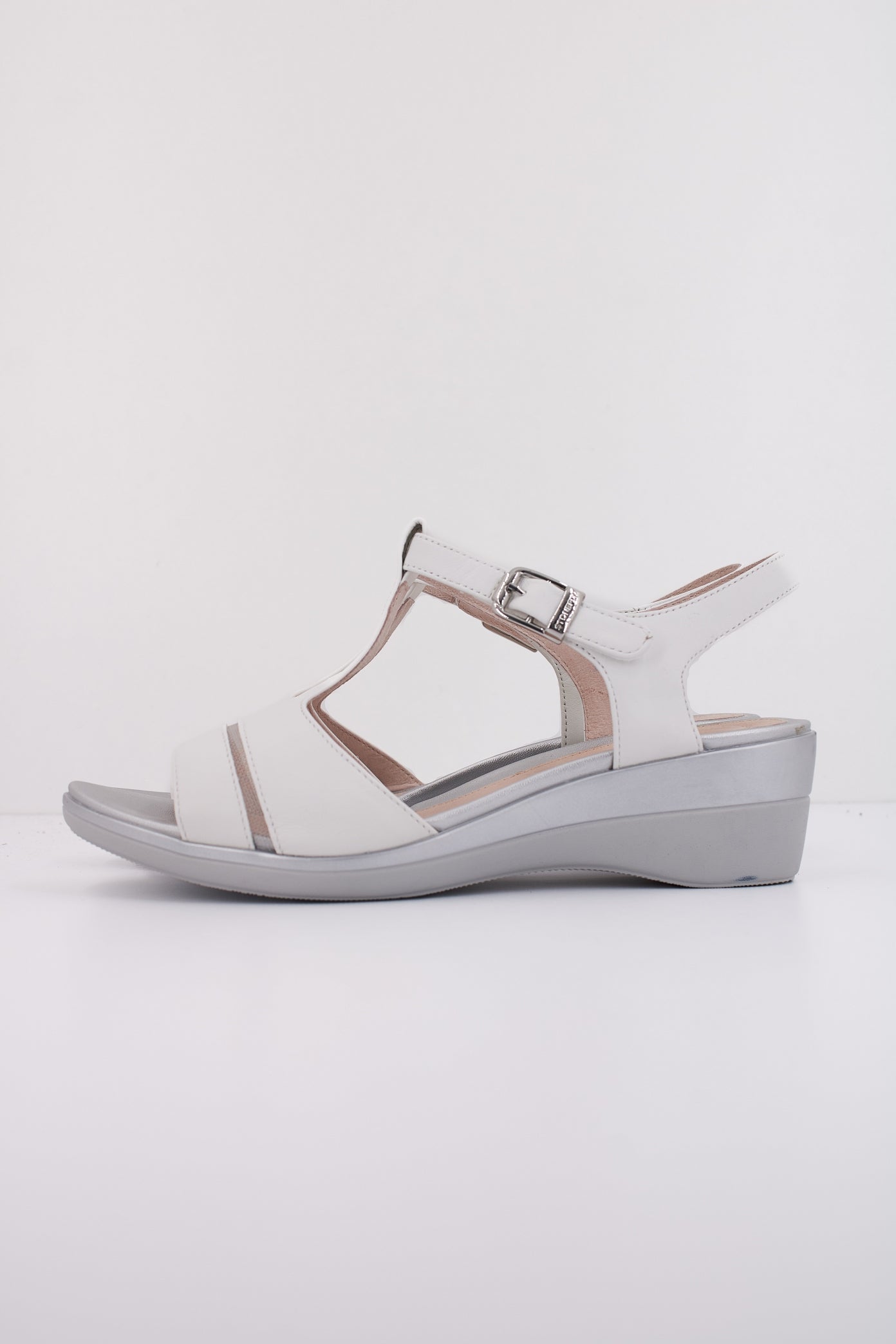 STONEFLY VANITY III NAPPA en color BLANCO (1)