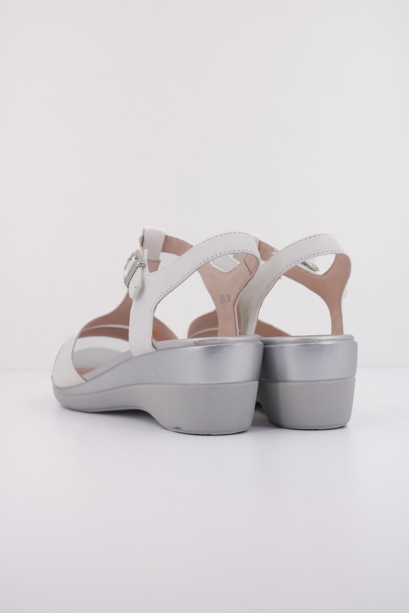 STONEFLY VANITY III NAPPA en color BLANCO (4)