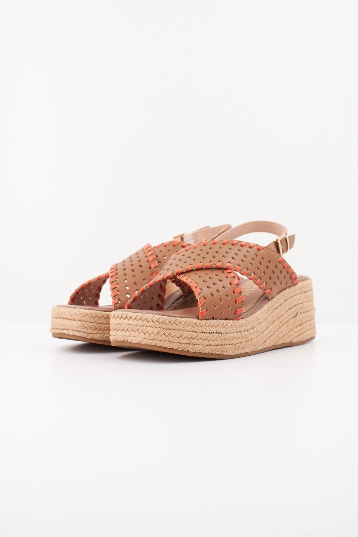 STONEFLY IVORY NAPPA LTH en color MARRON (2)