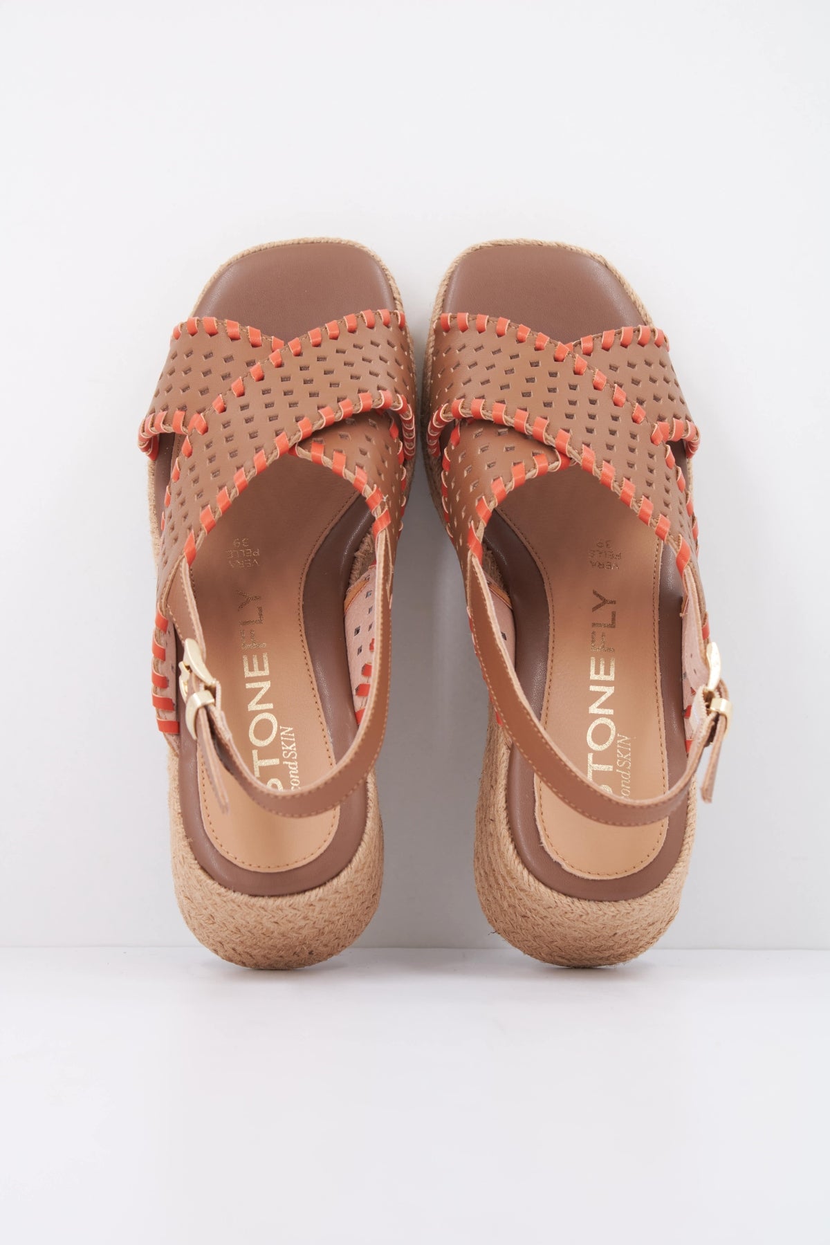 STONEFLY IVORY NAPPA LTH en color MARRON (3)