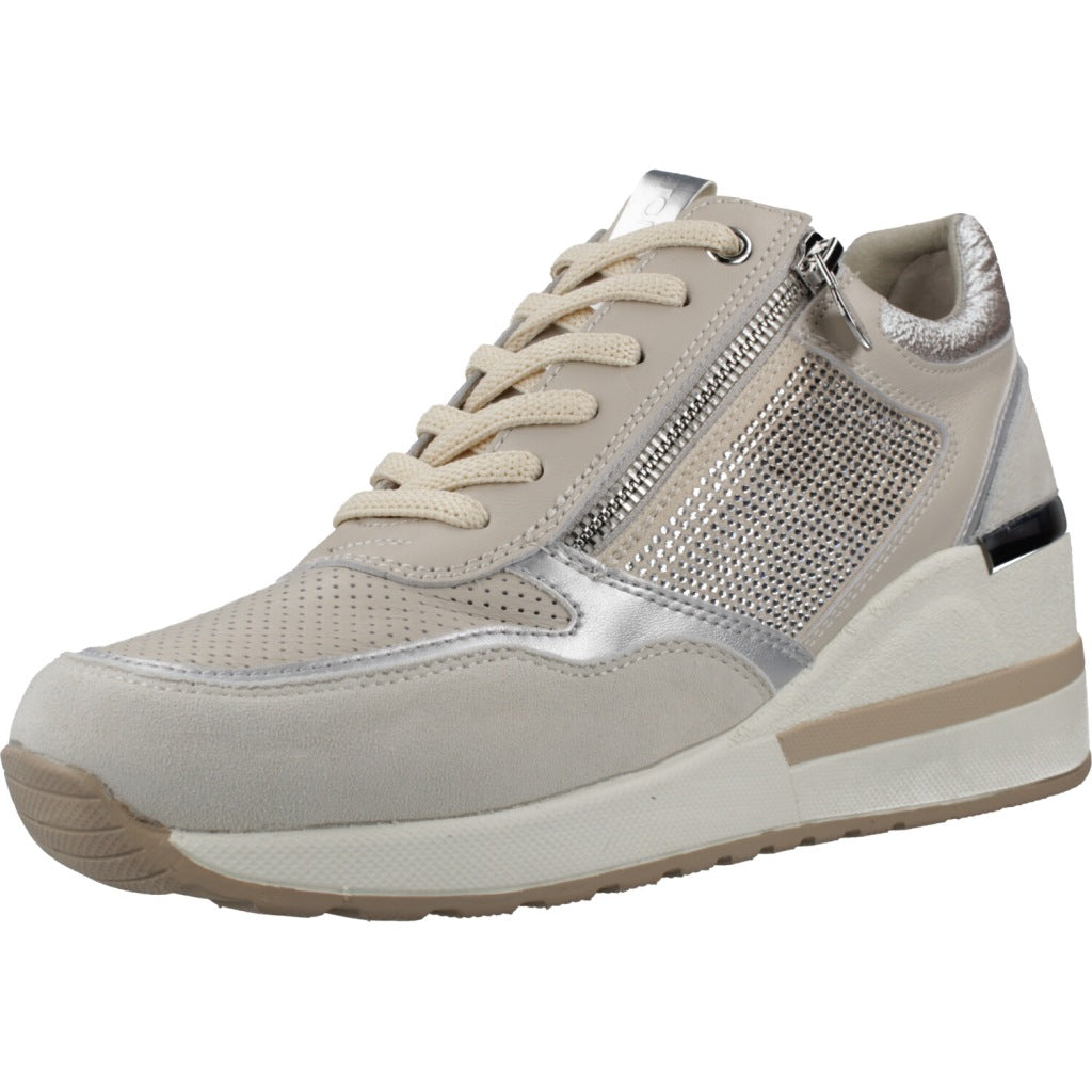 STONEFLY MINA GOAT SUEDE NAPPA LTH en color BEIS (1)