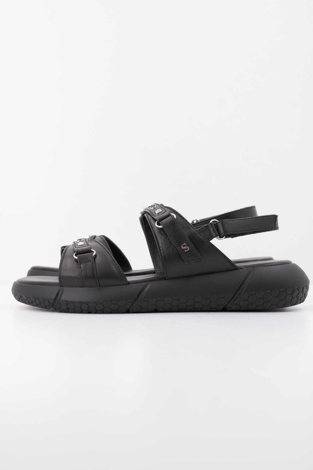 STONEFLY ZOE NAP STUDS en color NEGRO (1)