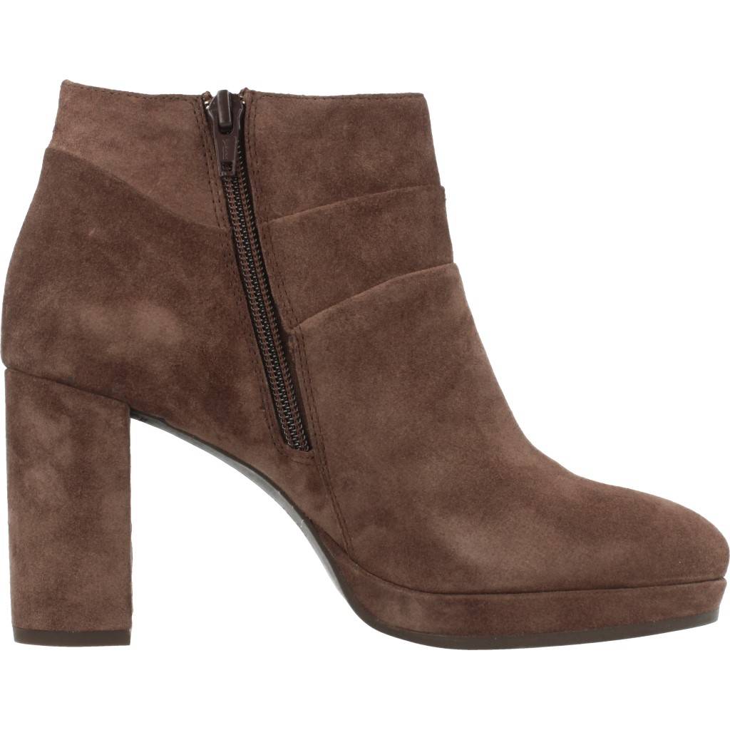 STONEFLY GIPSY en color MARRON (4)