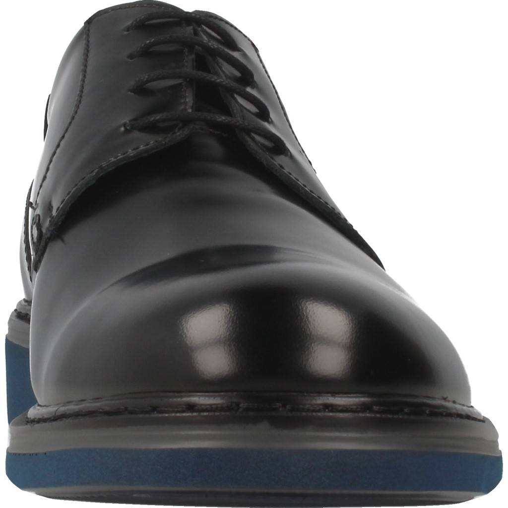 STONEFLY ALBY BIS BRUSH en color NEGRO (6)