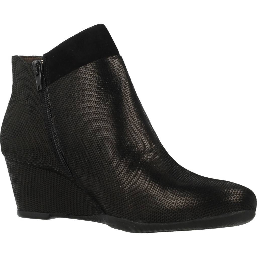 STONEFLY EMILY VELOUR en color NEGRO (5)