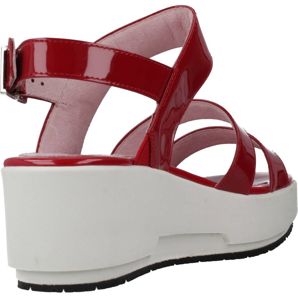 STONEFLY KETTY PATENT en color ROJO (3)