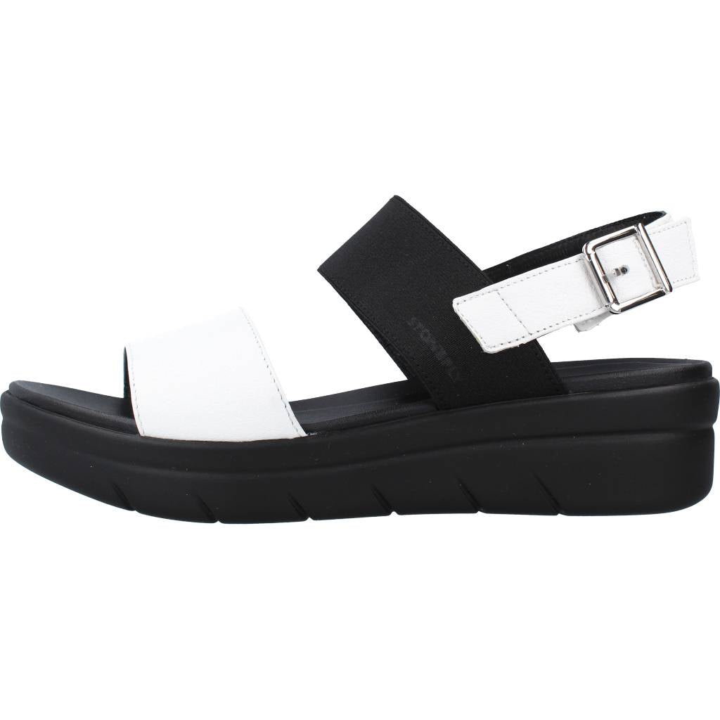 STONEFLY AQUA III NAPPA en color NEGRO (2)