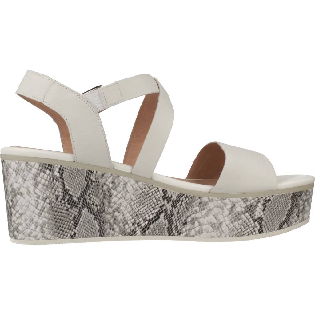 STONEFLY DIVA en color BLANCO (4)