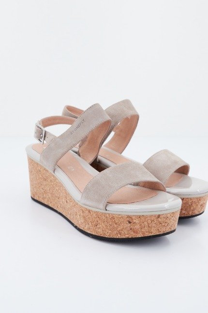 STONEFLY DIVA VELOUR en color BEIS (1)