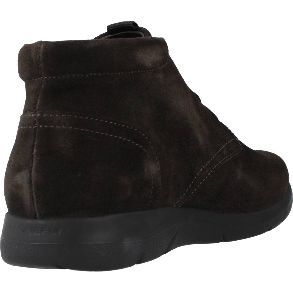 STONEFLY SPACE MAN VELOUR en color MARRON (3)