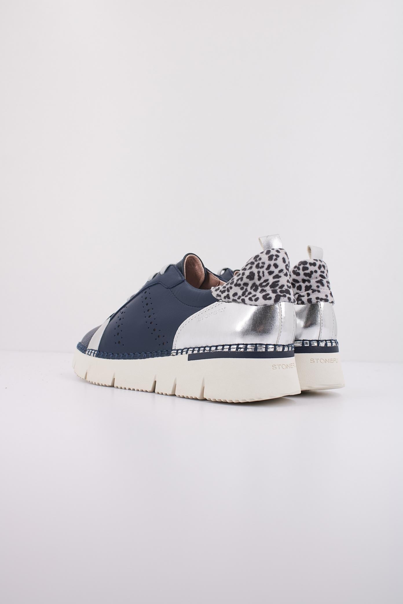 STONEFLY ELITTE LADY en color AZUL (4)