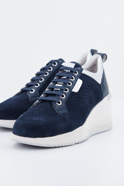 STONEFLY ELLA VELOUR/NAPPA en color AZUL (1)