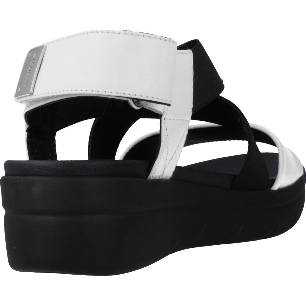STONEFLY AQUA III NAPPA en color BLANCO (3)