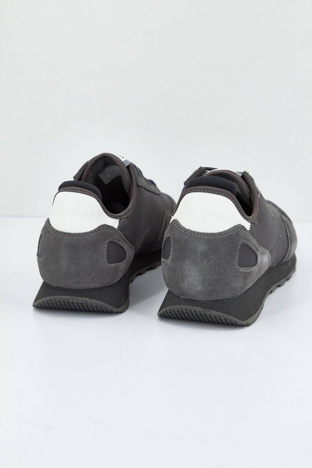 SCALPERS PRAX H en color GRIS (3)