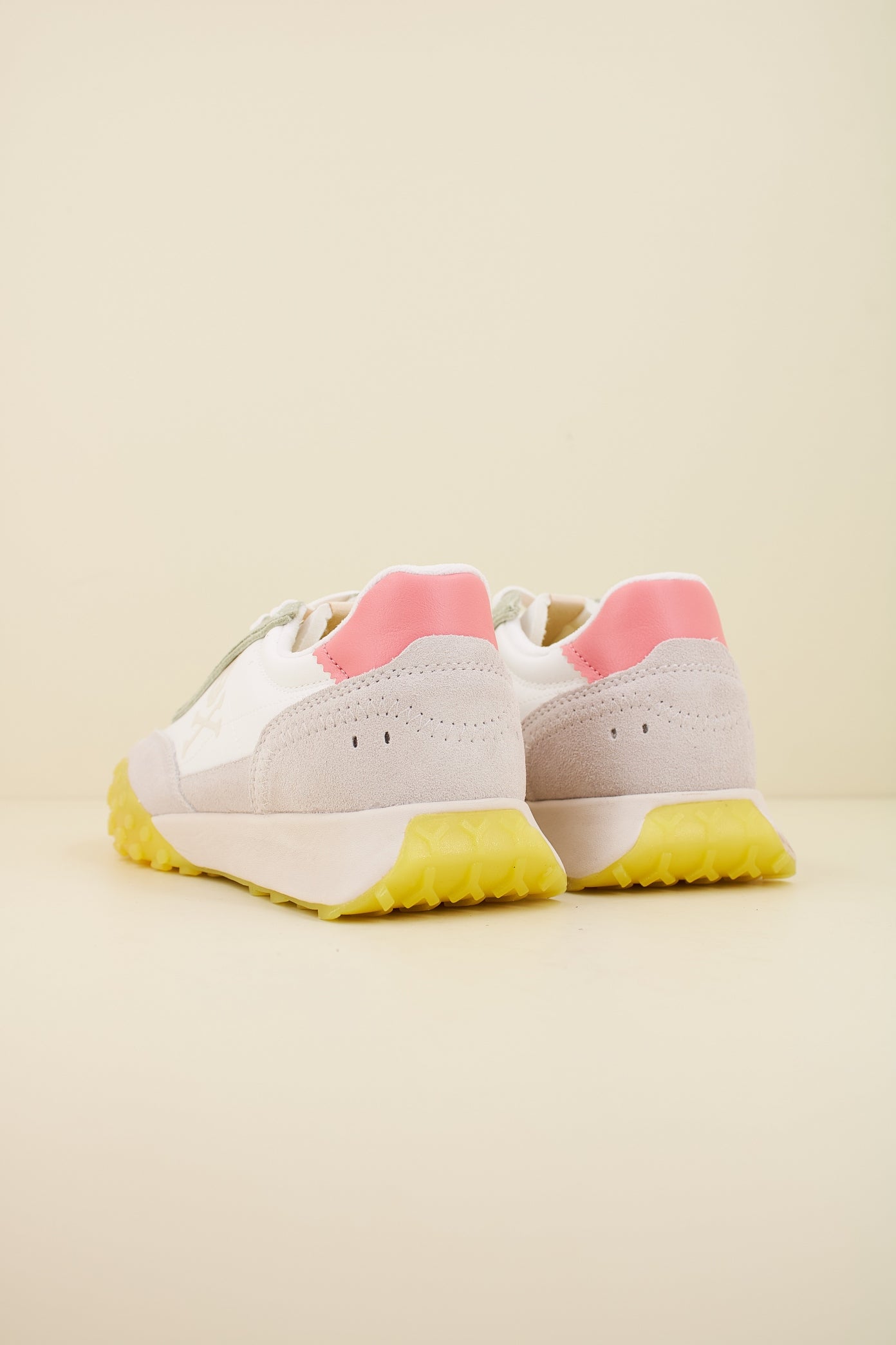 SCALPERS NEW PRAX D en color AMARILLO (3)