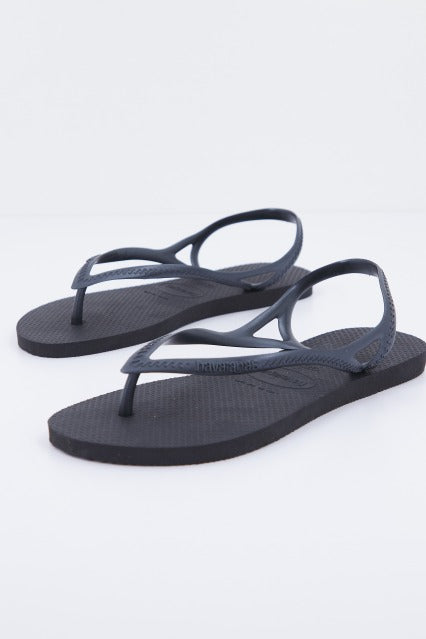 HAVAIANAS en color NEGRO (2)
