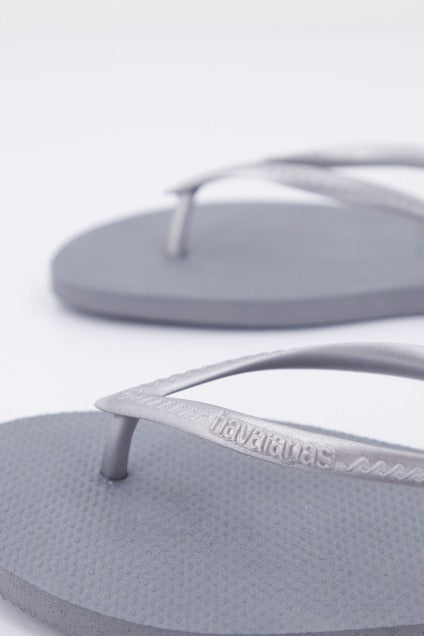 HAVAIANAS en color GRIS (4)