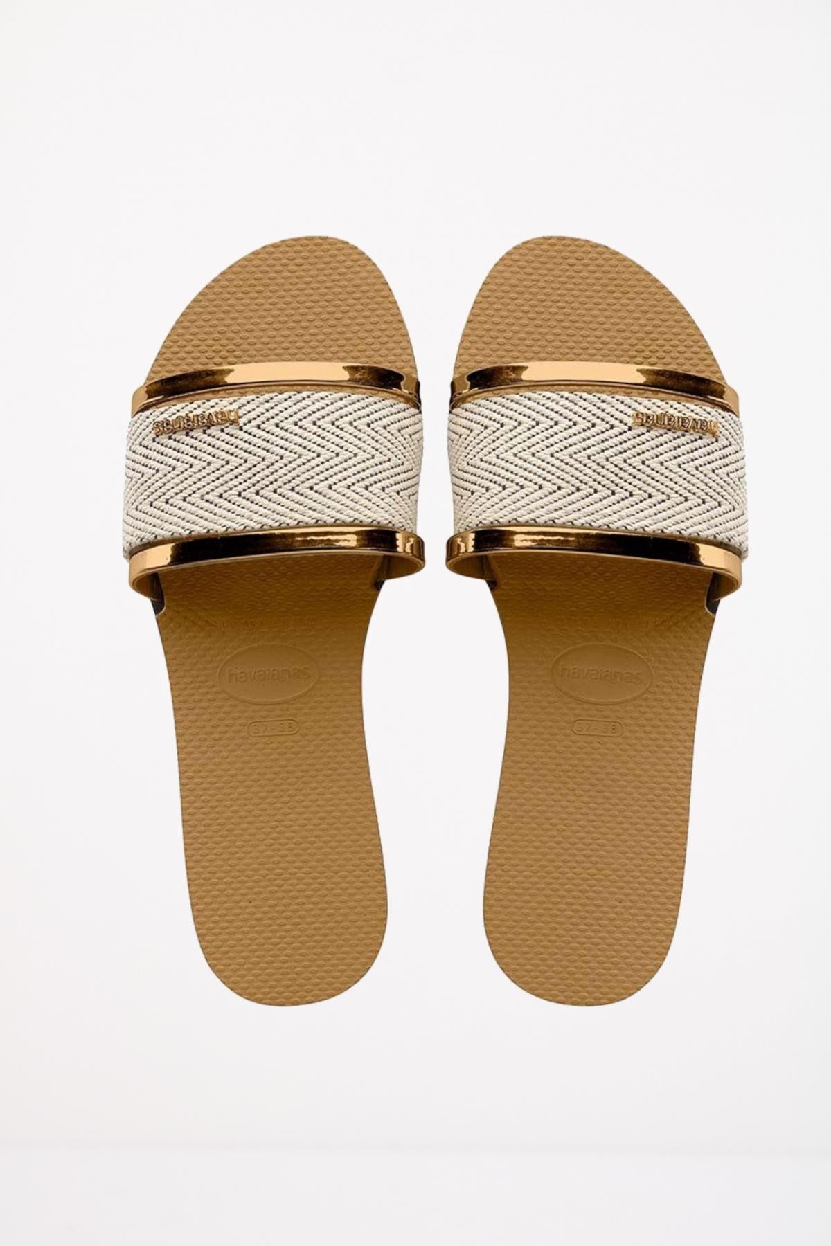 HAVAIANAS YOU TRANCOSO PREMIUM en color BEIS (1)