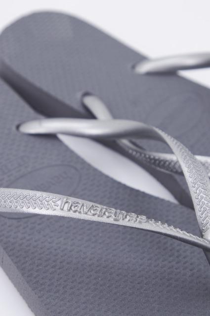HAVAIANAS SLIM en color GRIS (4)