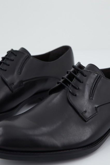 SERGIO SERRANO en color NEGRO (3)