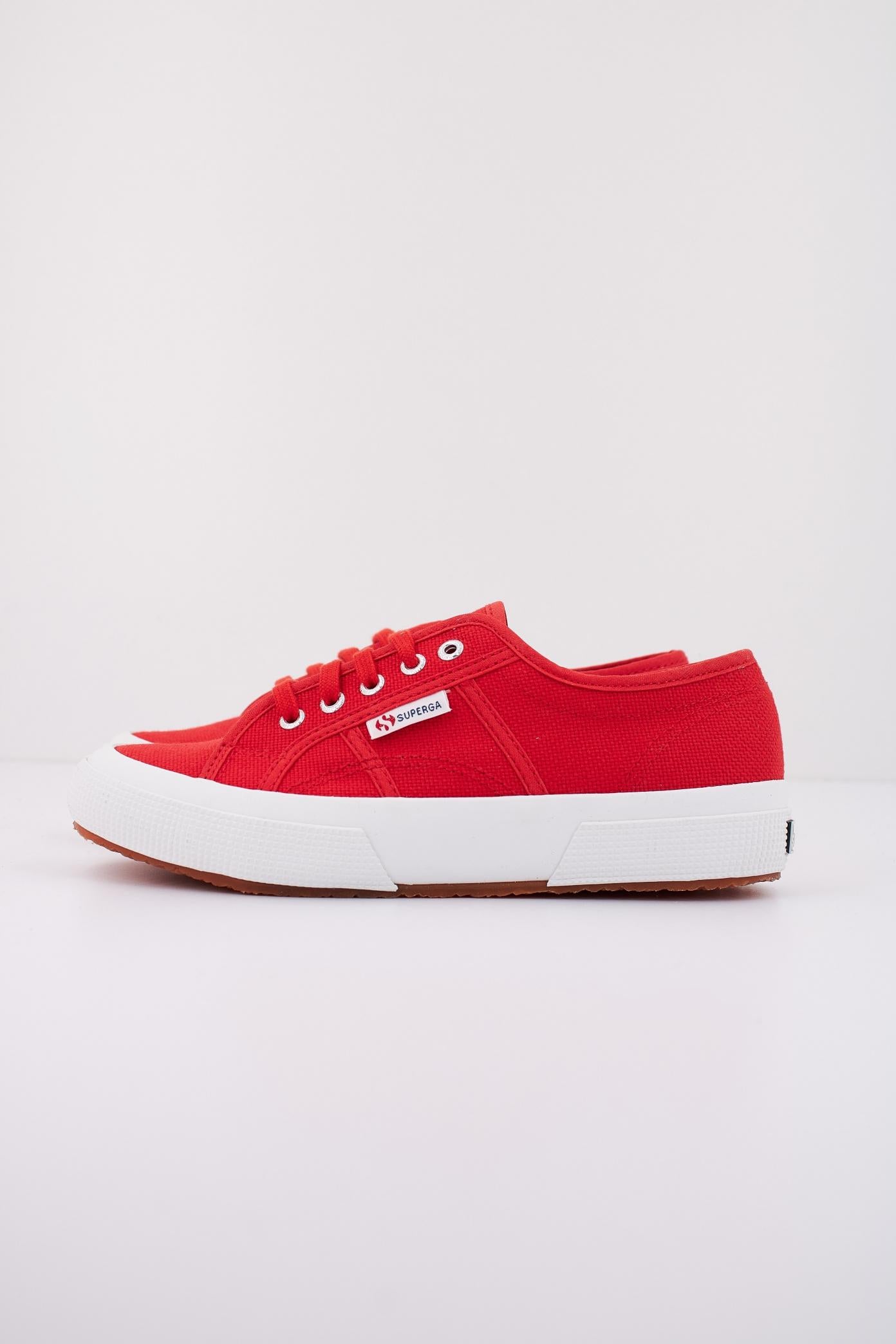 SUPERGA SC en color ROJO (1)