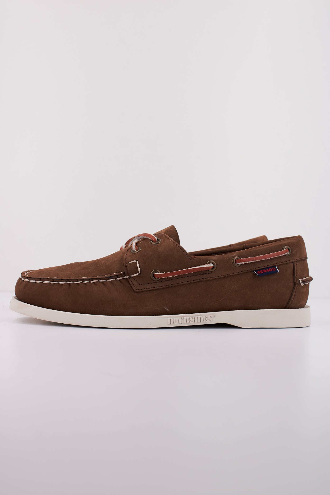 SEBAGO DOCKSIDES PORTLAND NUBUCK en color MARRON (1)