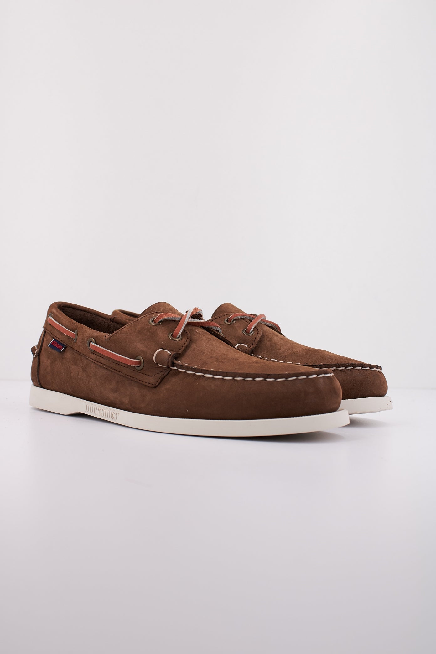 SEBAGO DOCKSIDES PORTLAND NUBUCK en color MARRON (2)