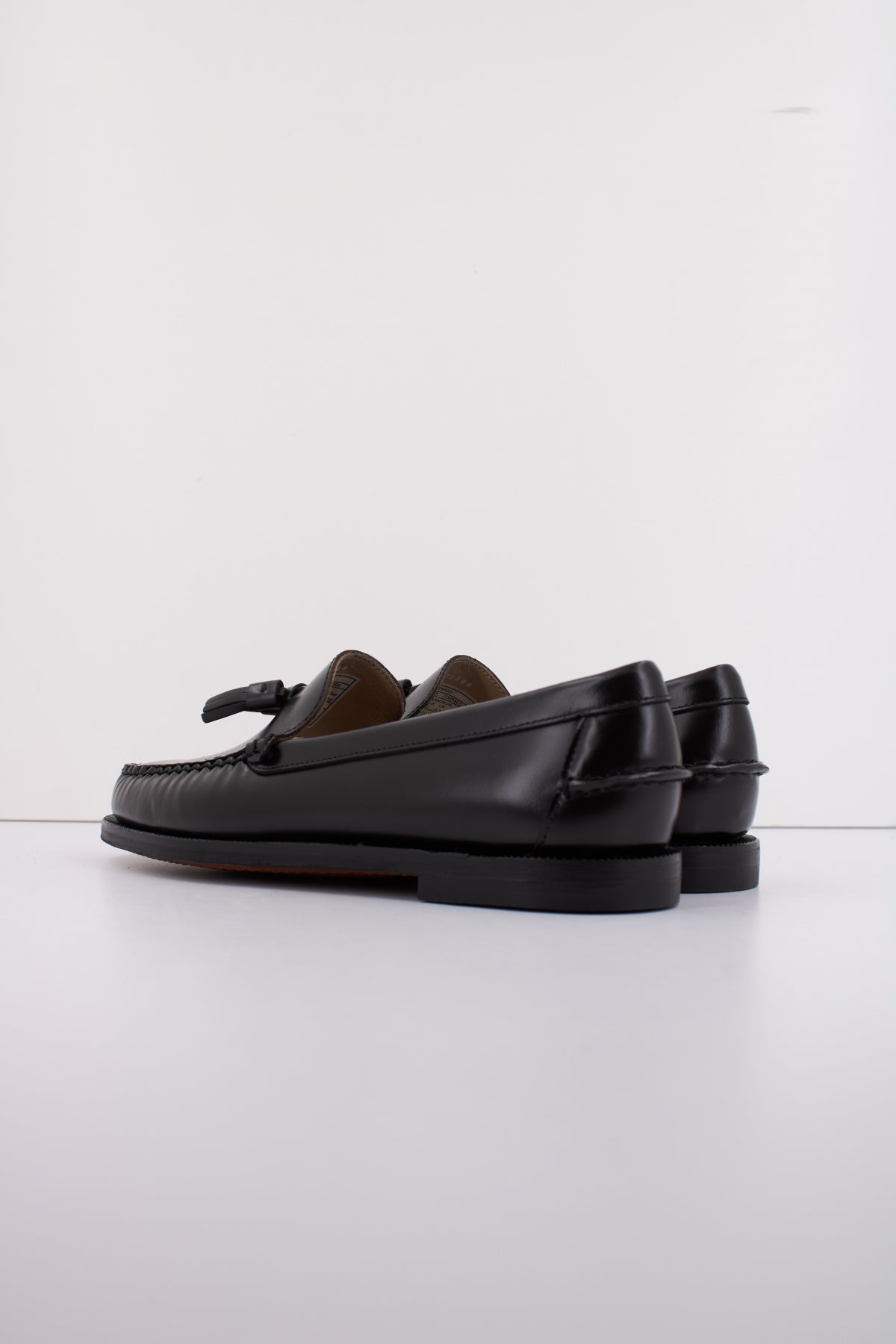 SEBAGO en color NEGRO (4)