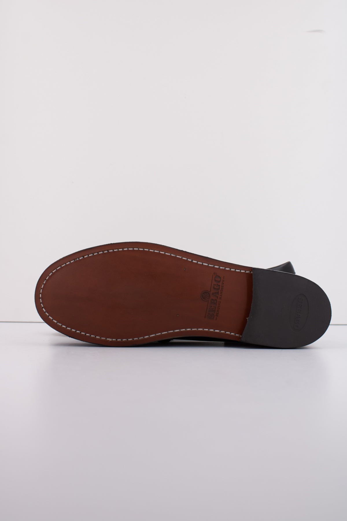 SEBAGO en color NEGRO (5)