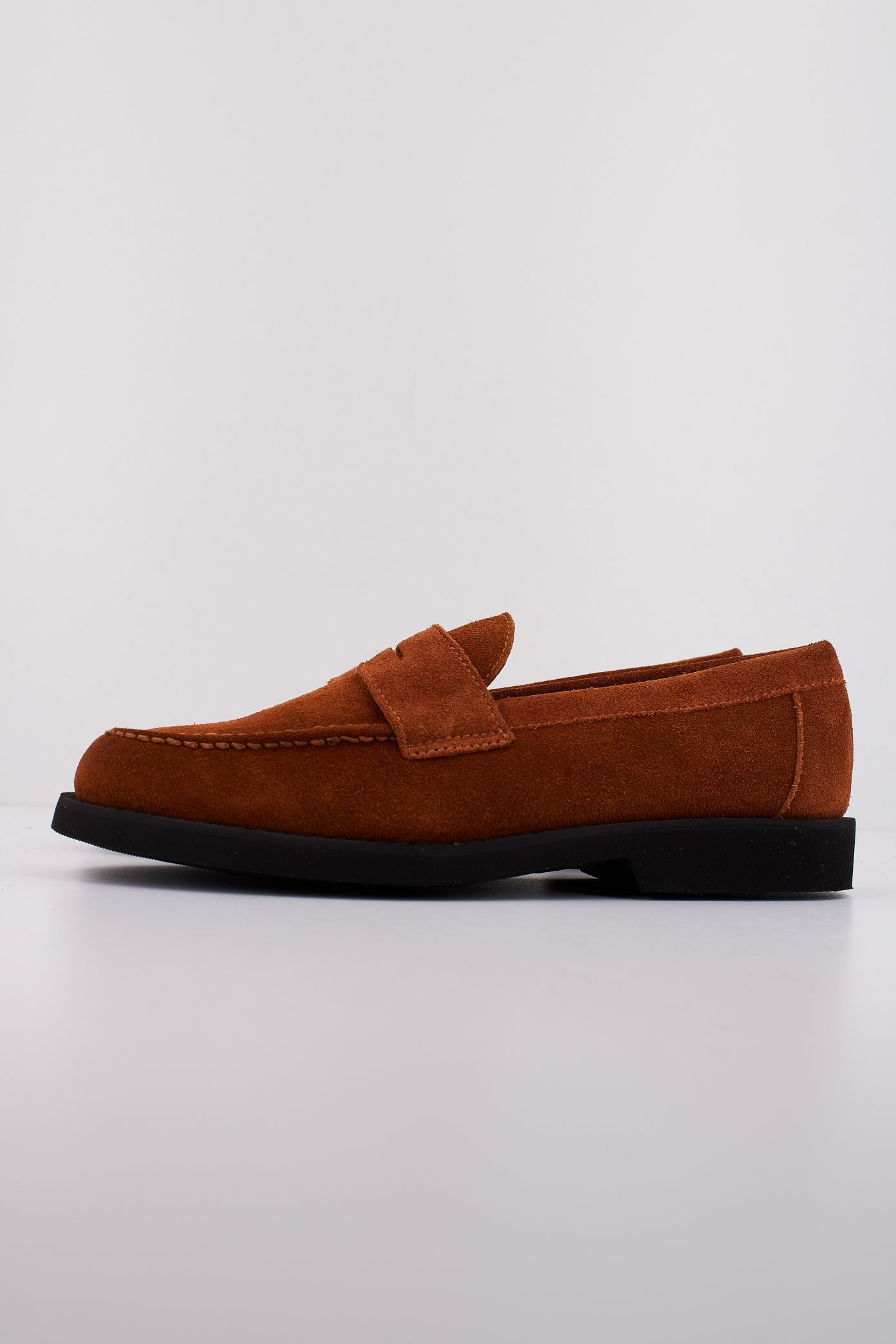 SEBAGO RYAN SUEDE POLARIS en color MARRON (1)