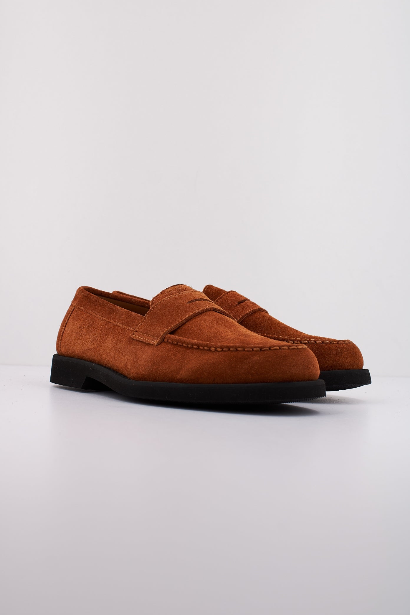 SEBAGO RYAN SUEDE POLARIS en color MARRON (2)