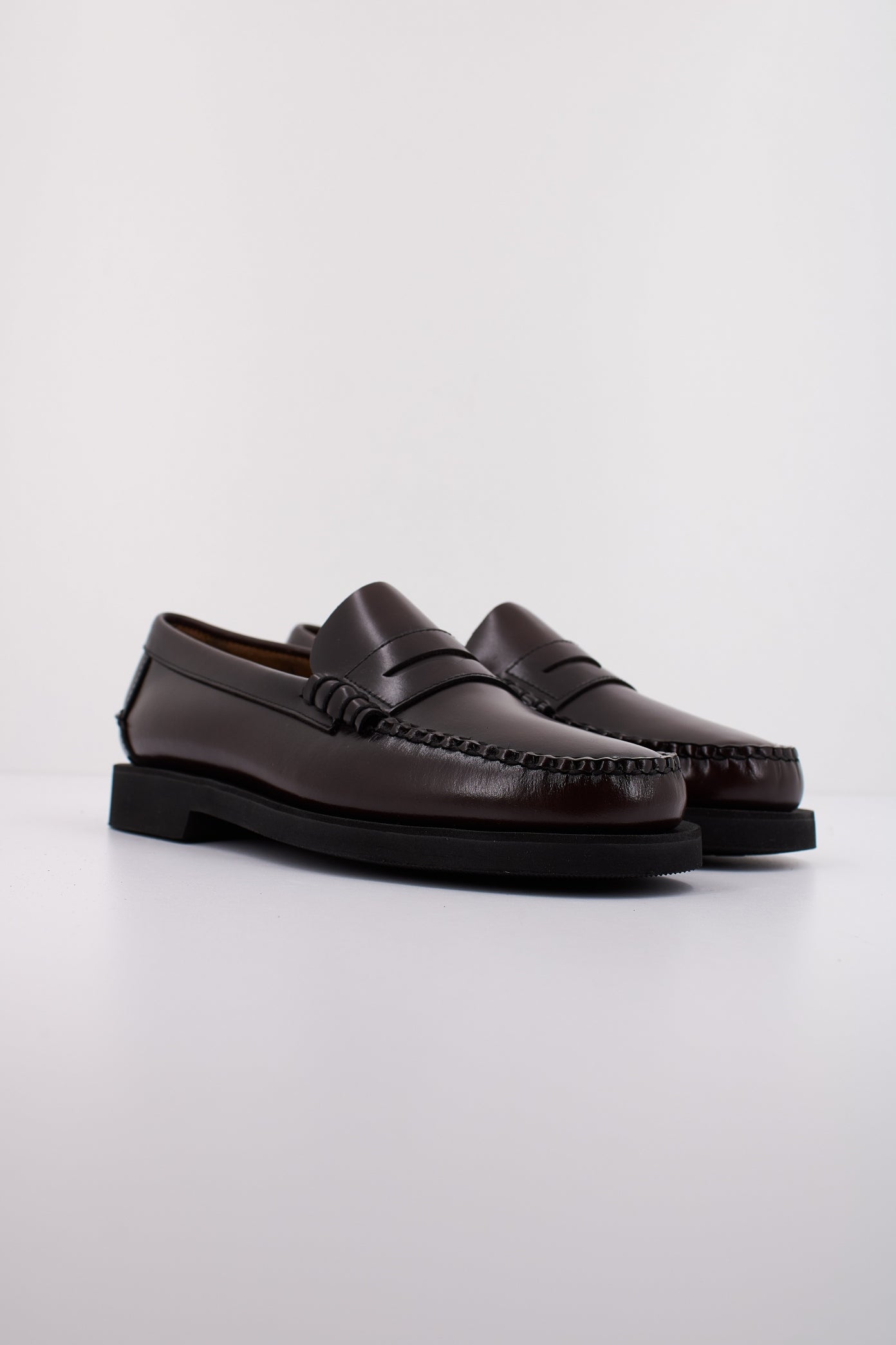 SEBAGO B en color BURDEOS (2)
