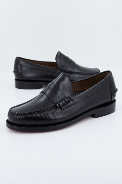 SEBAGO W ANCHO ESPECIAL en color NEGRO (1)