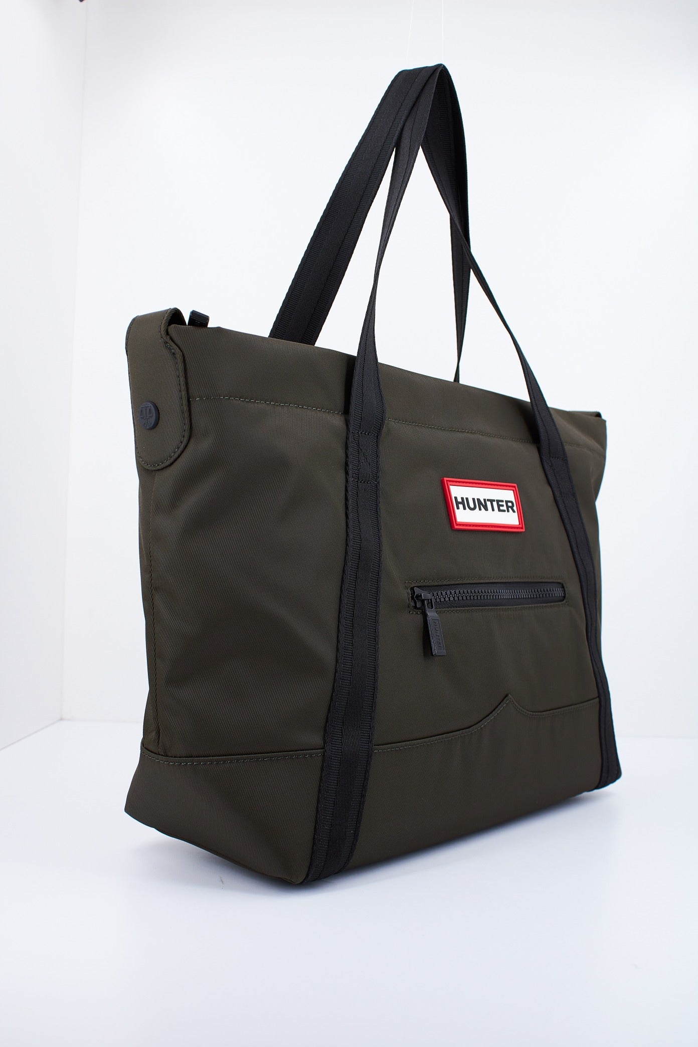 HUNTER TOTE NYLON MIDI en color VERDE (1)