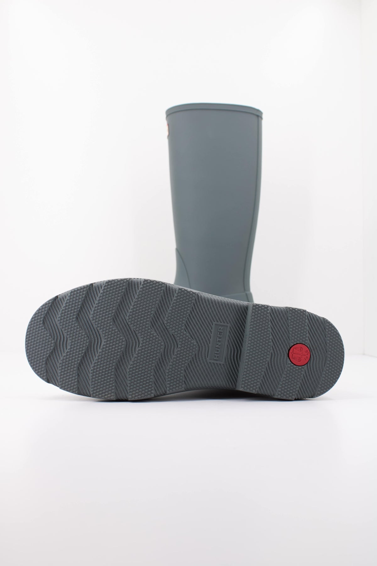 HUNTER HFRU BOTA U DOWNPOUR TALL en color GRIS (5)