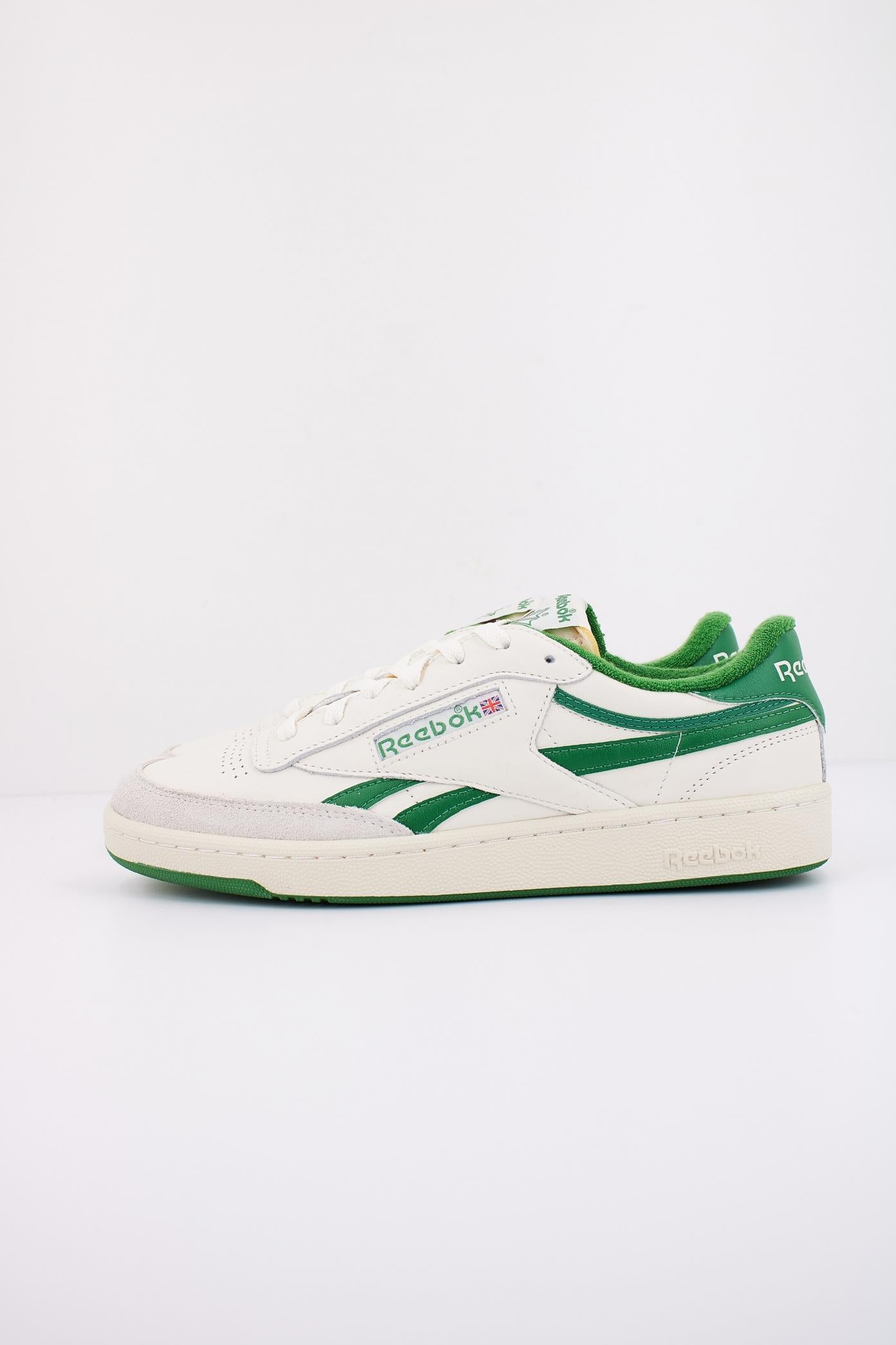 REEBOK CLUB C REVENGE VINTAGE en color BLANCO (1)