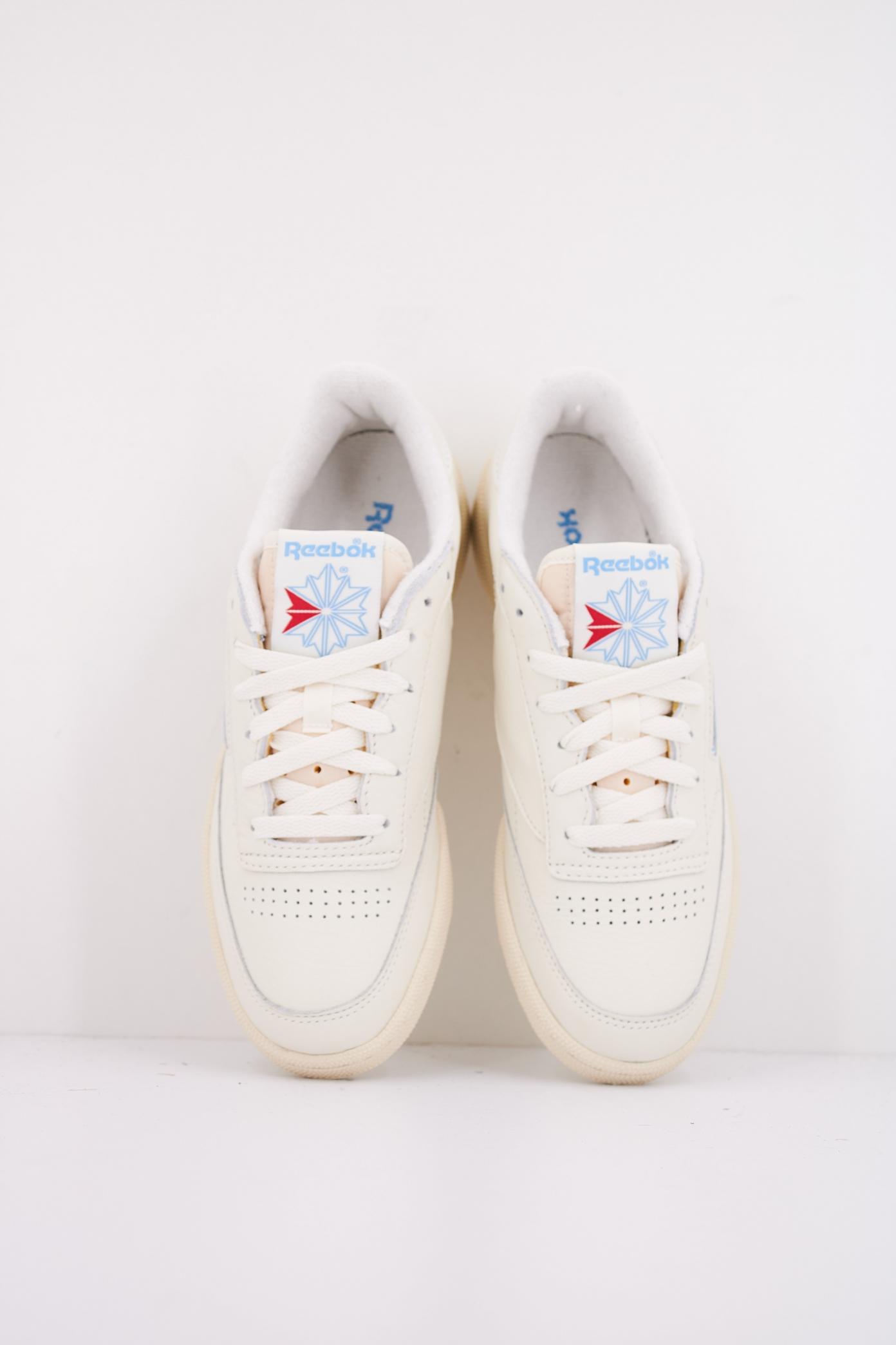 REEBOK CLUB C VINTAGE en color BLANCO (3)