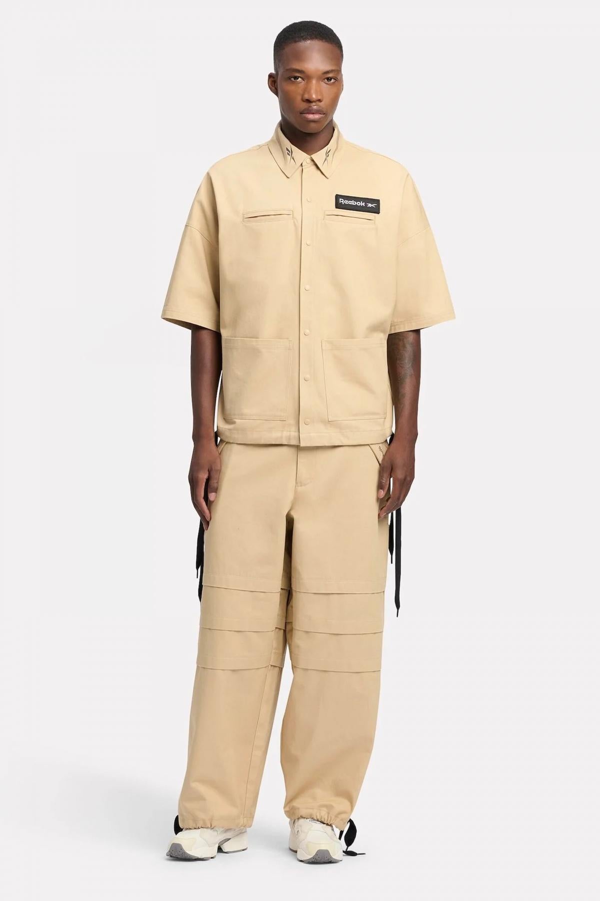 REEBOK CARPENTER PANT en color MARRON CLARO (4)