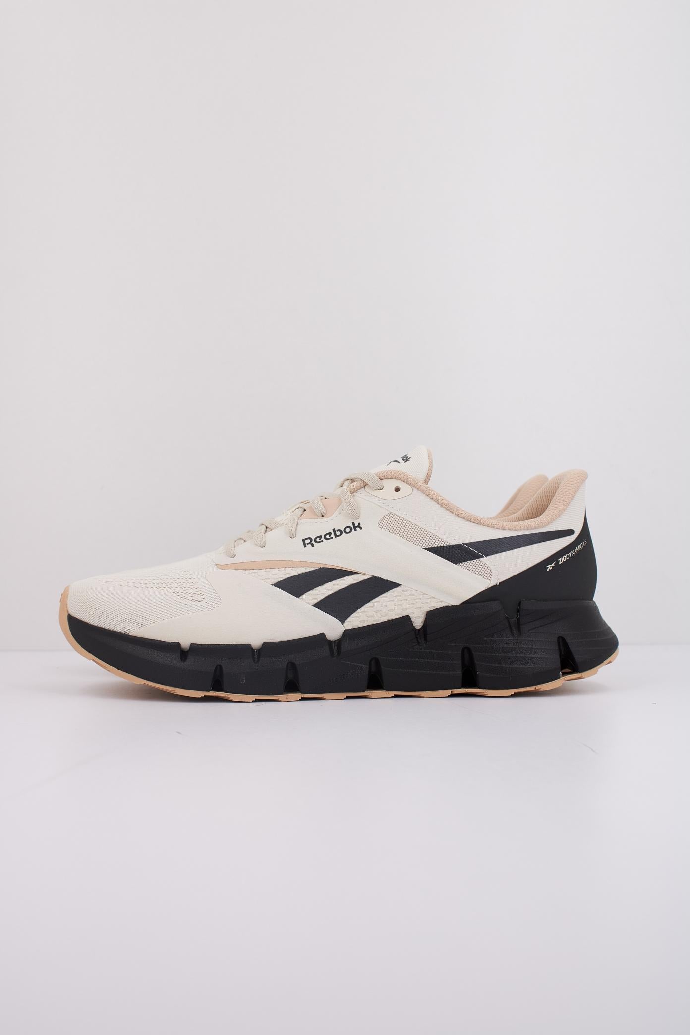 REEBOK ZIG DYNAMICA en color MARRON CLARO (1)