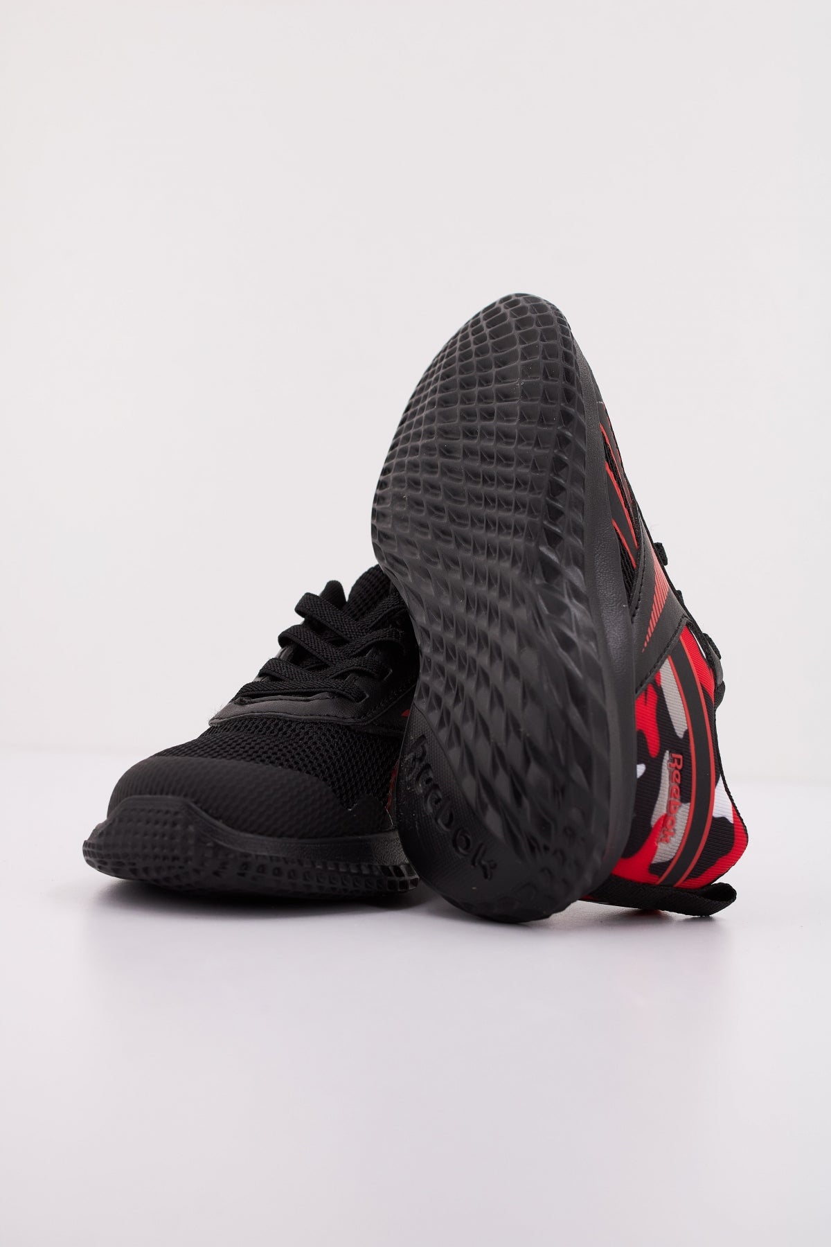 REEBOK RUNNER ELASTIC LA en color NEGRO (5)