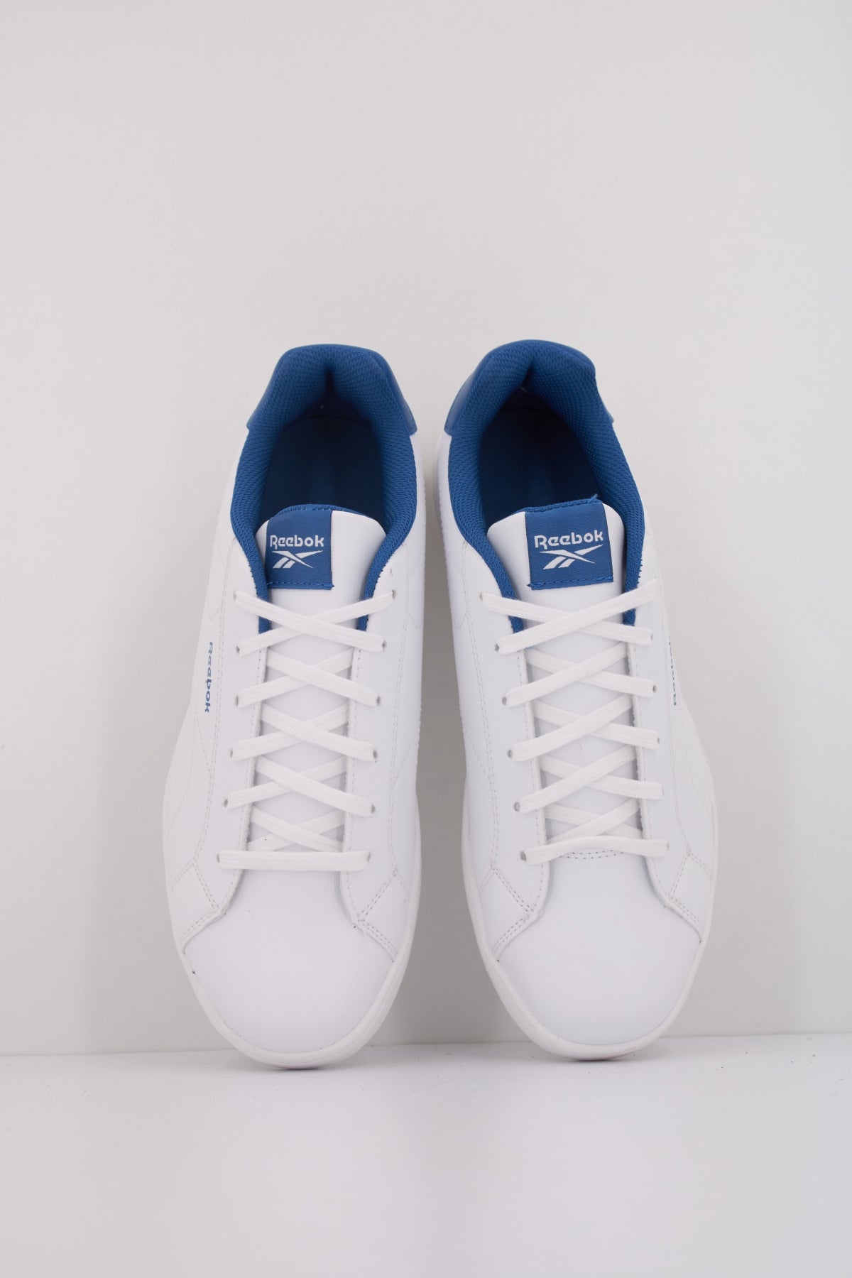 REEBOK ROYAL COMPLETE CLN . en color BLANCO (3)